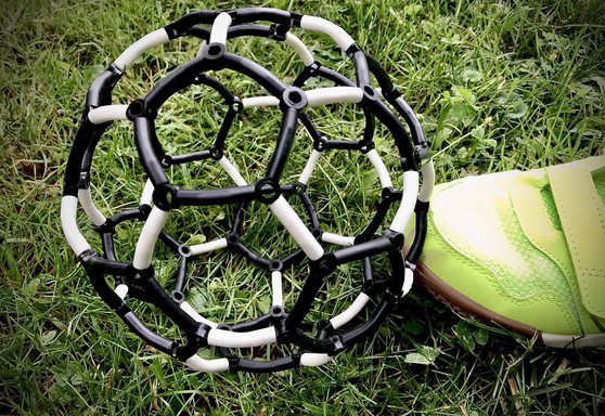 Fullerenes - Molecules like a soccer…